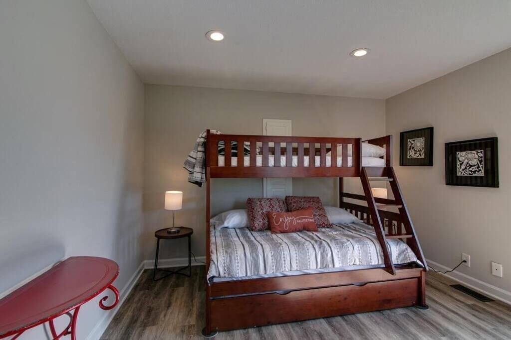 The Residence At Hilltop Acres - Clarksville, Tn Extérieur photo